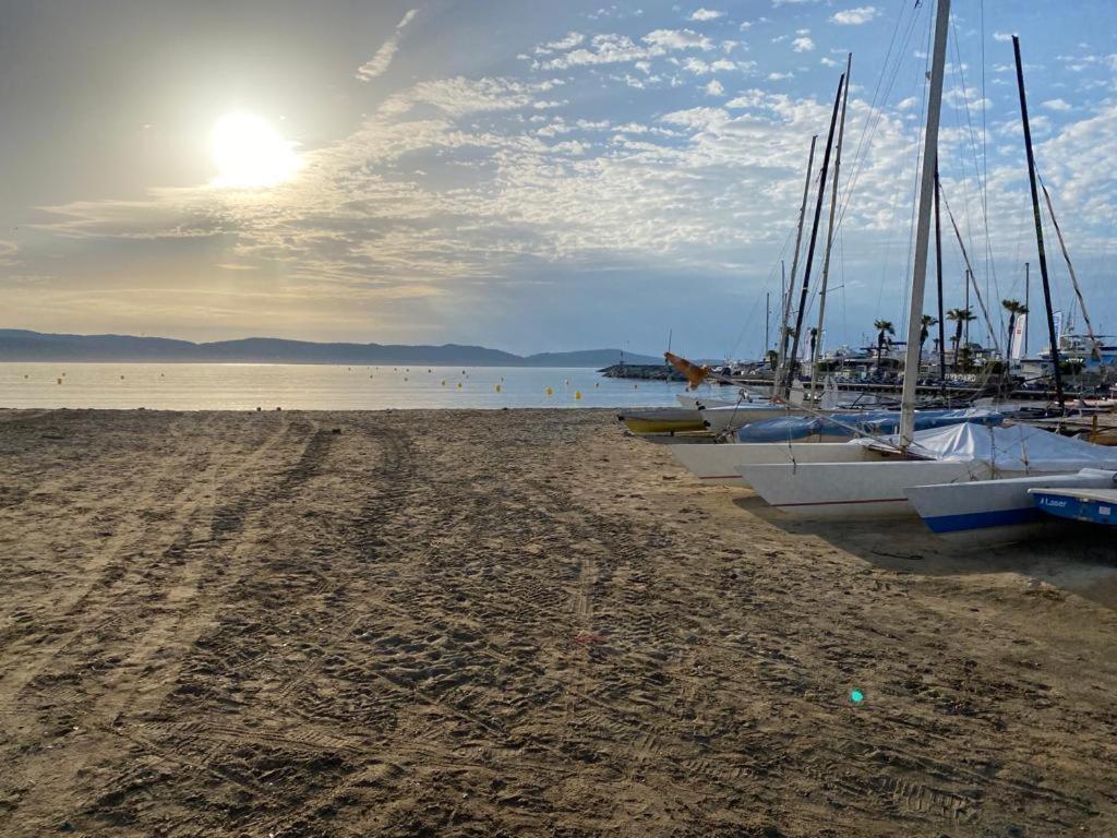 Apartament Le Diatomee - Rue Du Port Cavalaire-sur-Mer Zewnętrze zdjęcie